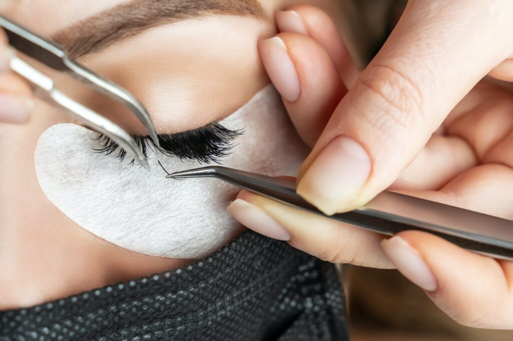 Eyelash Extension Procedure.